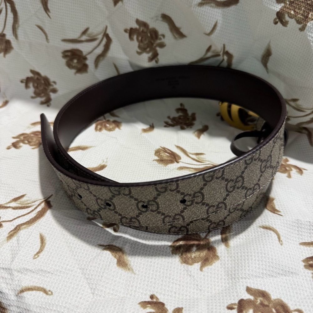 Gucci Beige GG Supreme and Leather GG Marmont Buckle Belt - Picture 7 of 13